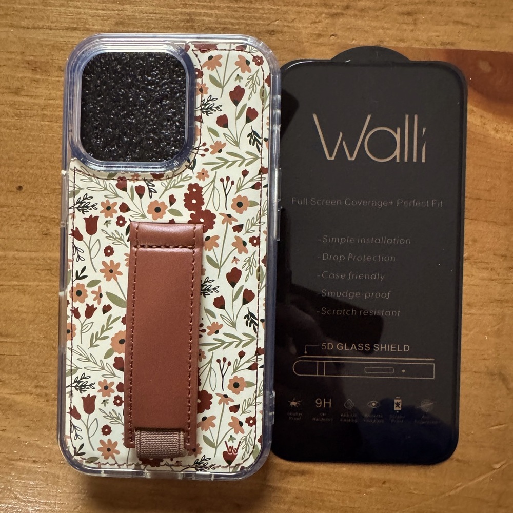 New in package Wali Case and screen protector.